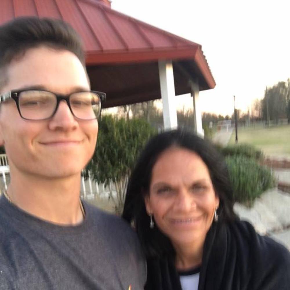 Meet your Posher, Angela